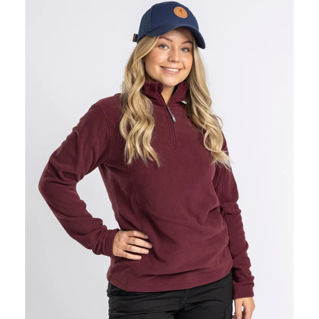 bluza_damska_polarowa_pin_4.webp Pinewood Bluzy, Bluzy Polarowe | Bluzy Polarowe | Bluza damska polarowa ® TIVEDEN 3069 (815)