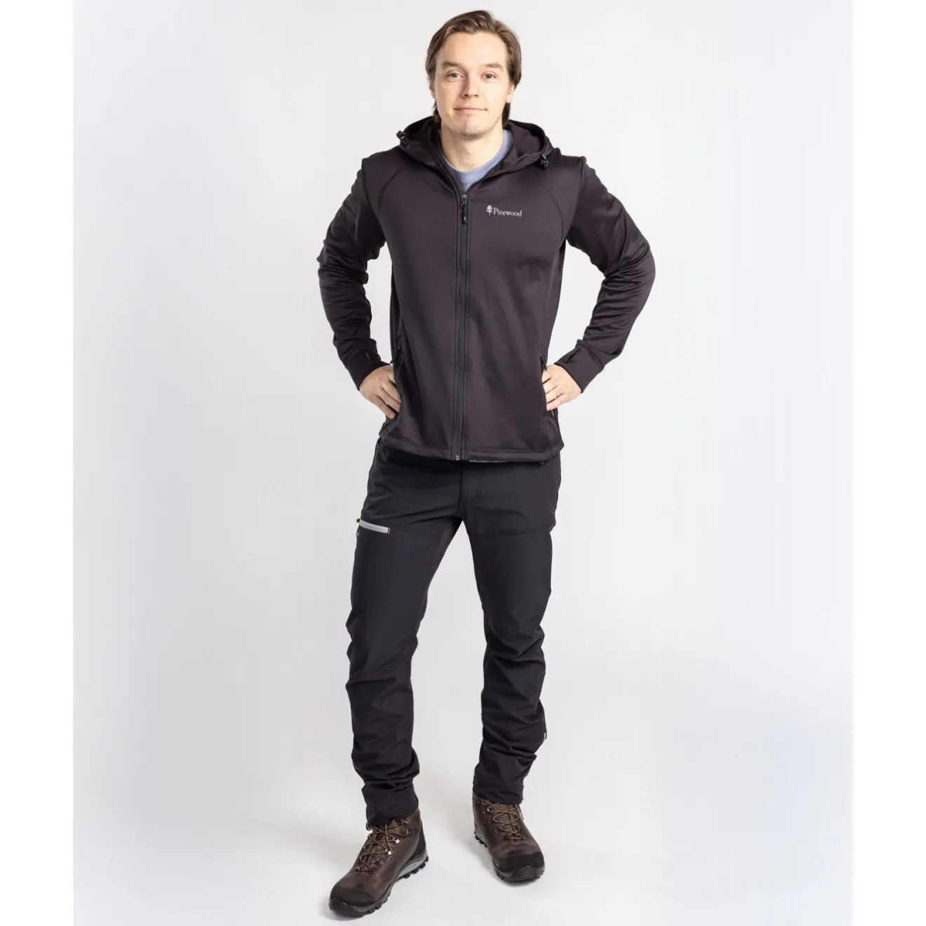 bluza_mska_pinewood_finnv_3.webp Pinewood Bluzy, Bluzy Polarowe | Bluzy, Bluzy Polarowe | Bluza Męska ® FINNVEDEN HOODIE 5319 (400)