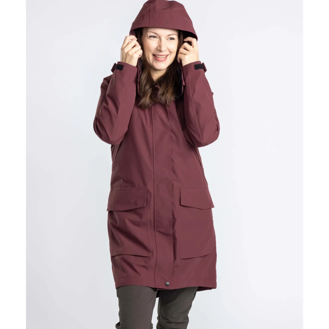 damska_kurtka_przeciwdesz_3-1.webp Damskie Pinewood Kurtki, Płaszcze Damskie | Damska kurtka przeciwdeszczowa ® RAIN PARKA 3250