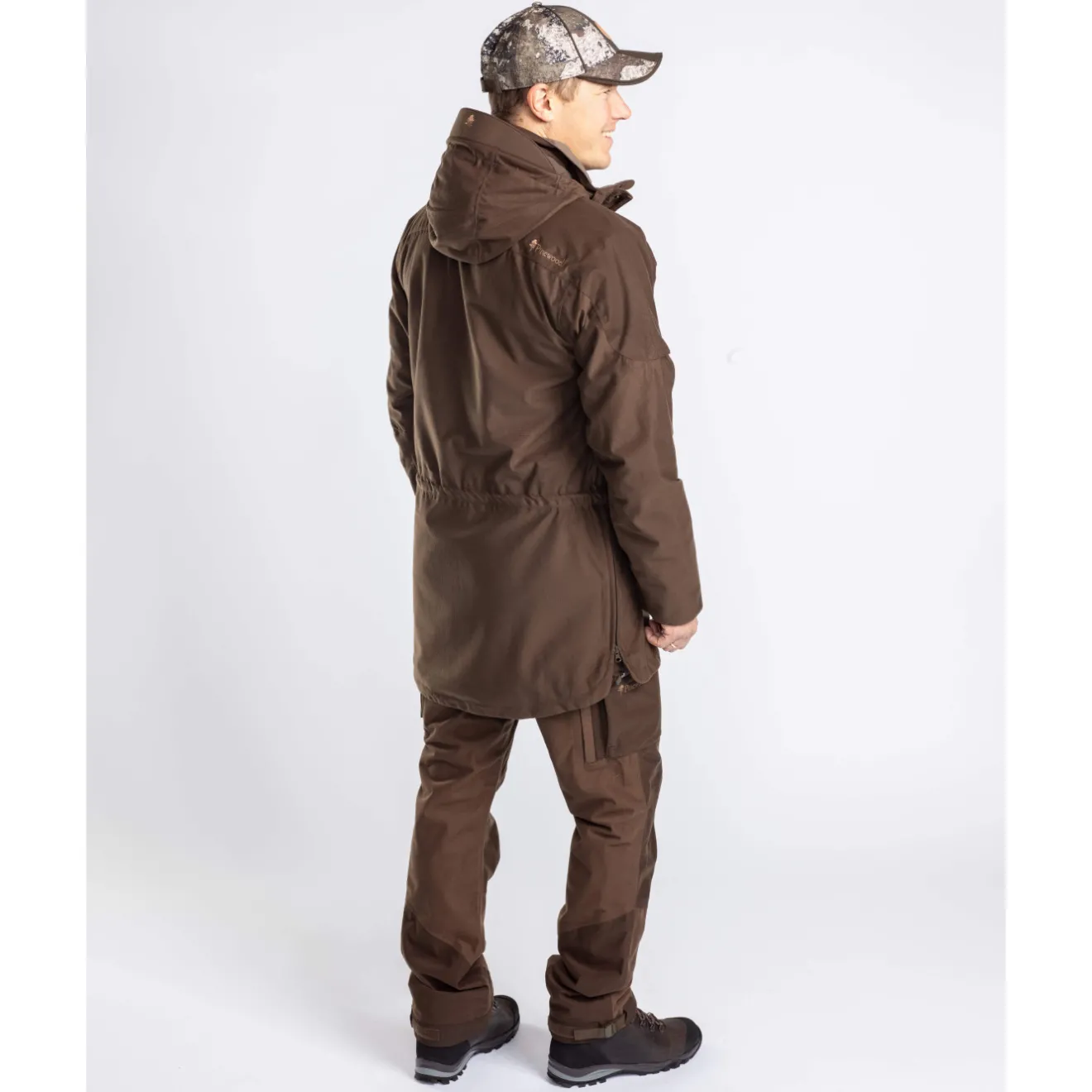 kurtka_mska_anarok_pinewo_6.webp Pinewood Kurtki, Płaszcze | Kurtki Myśliwskie | Kurtka męska anarok ® FURUDAL HUNTERS 2L SMOCK 5822