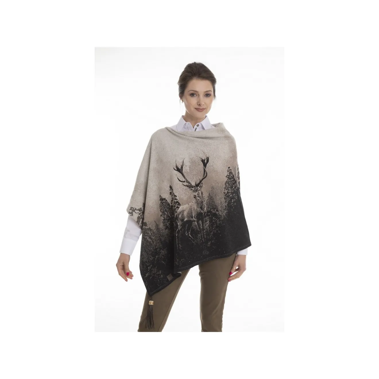 ponczo_deer_brown_ta_0.webp Damskie Taurus Swetry Damskie | Swetry Myśliwskie | Ponczo Deer Brown TA-090-03